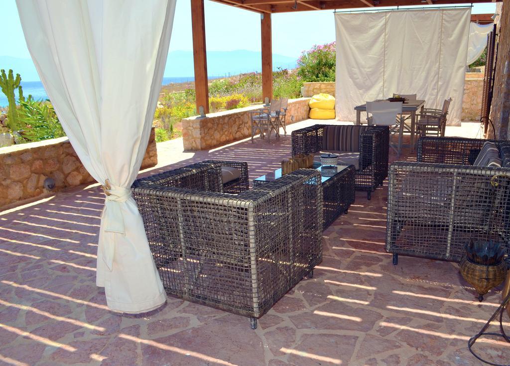 Belvedere private luxury beach villa Chalki Town Værelse billede